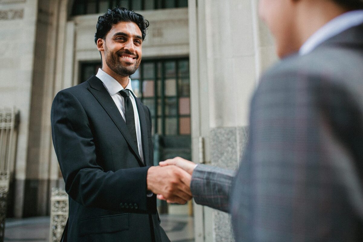 careers-handshake